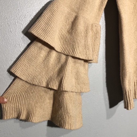 WILDFLOWER Yellow Springs | Beige Ruffled Tiered Sleeves Cotton Blend Sweater L - Picture 4 of 10
